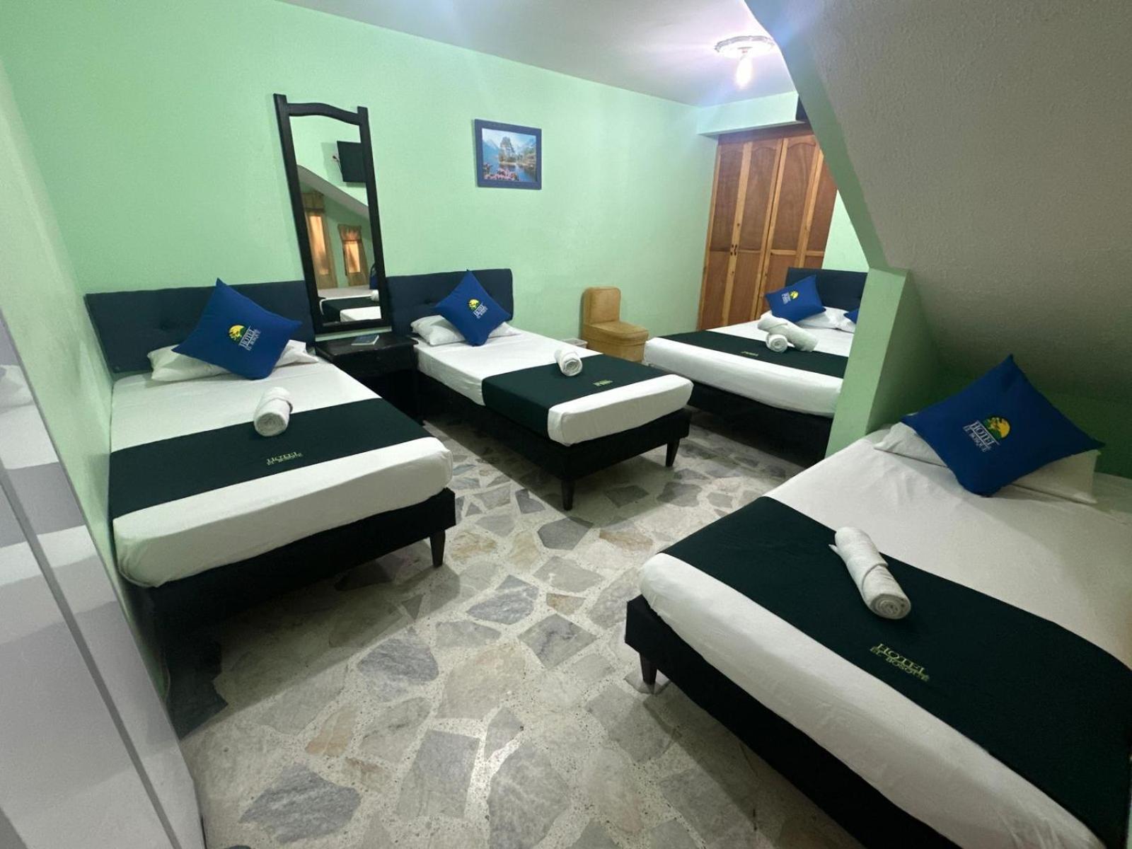 Hotel El Bosque Armenia  Exterior photo